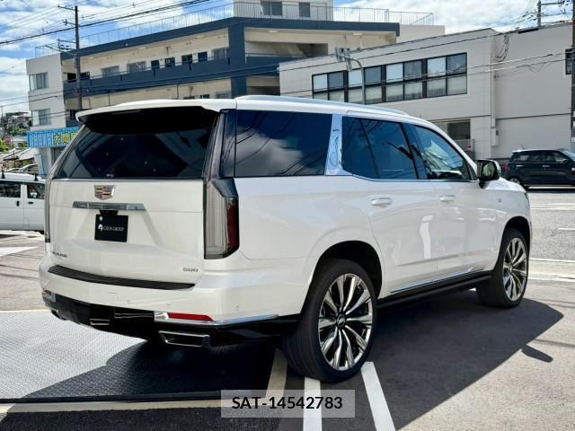 Cadillac ESCALADE 2025-05 8344109-6