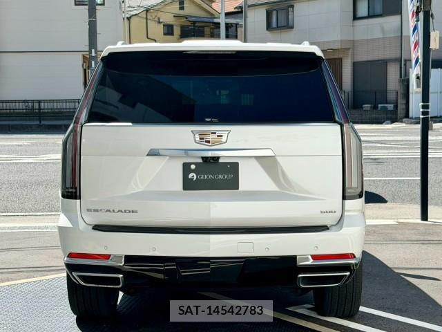 Cadillac ESCALADE 2025-05 8344109-7