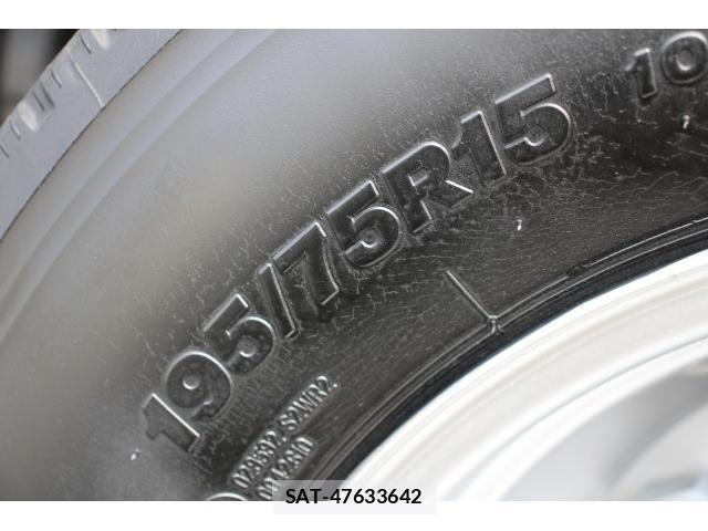 MITSUBISHI FUSO CANTER 2020-02 8342043-15
