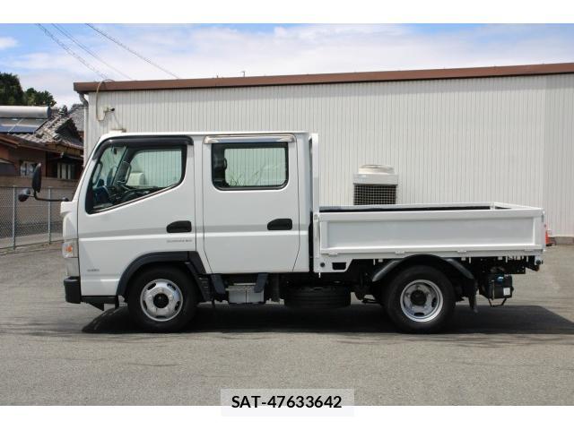 MITSUBISHI FUSO CANTER 2020-02 8342043-3