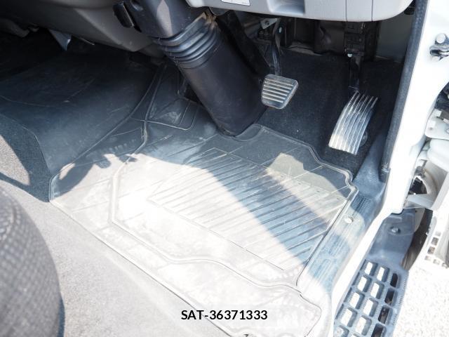 MITSUBISHI FUSO CANTER 2018-12 8343072-10
