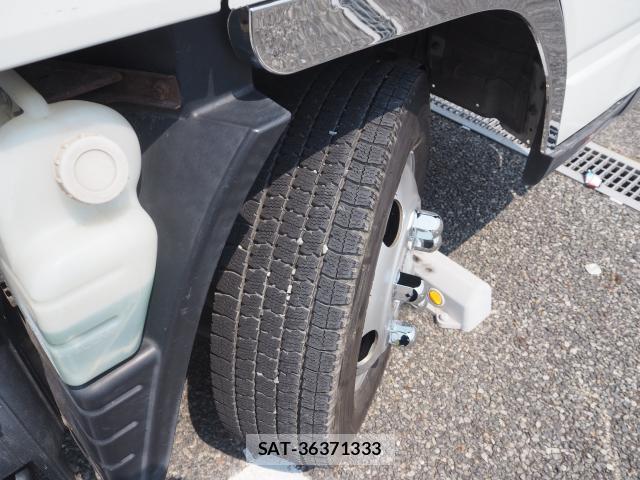 MITSUBISHI FUSO CANTER 2018-12 8343072-18