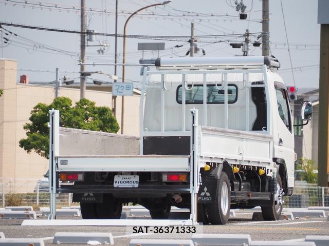 MITSUBISHI FUSO CANTER 2018-12 8343072-4