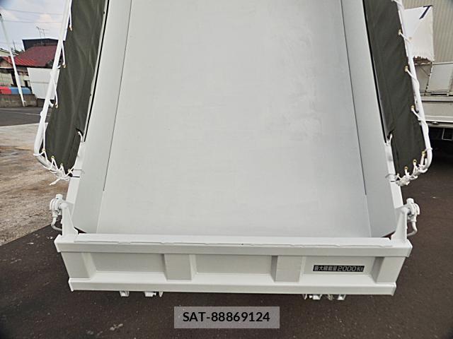 MITSUBISHI FUSO CANTER 2019-08 8343152-17
