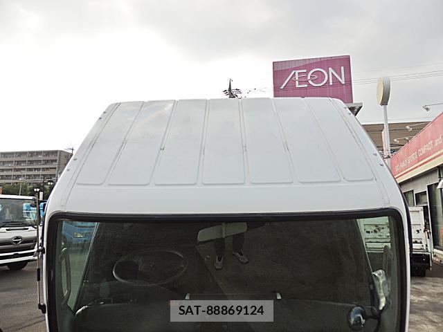 MITSUBISHI FUSO CANTER 2019-08 8343152-18