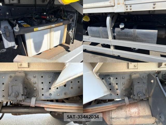 MITSUBISHI FUSO CANTER 2018-02 8343438-13