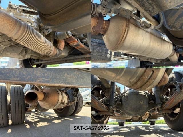 MITSUBISHI FUSO CANTER 2014-02 8343439-15