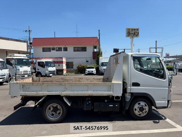 MITSUBISHI FUSO CANTER 2014-02 8343439-5