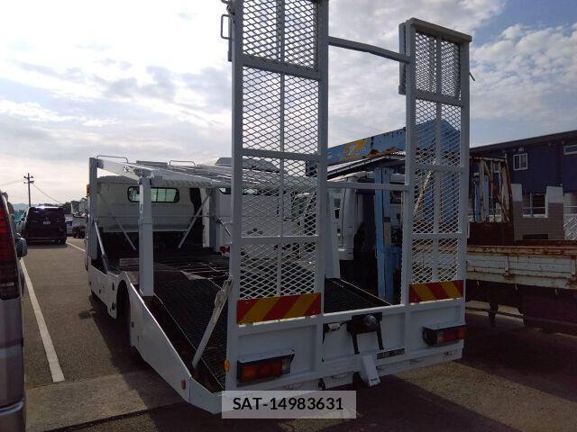 MITSUBISHI FUSO CANTER 2012-06 8343773-1