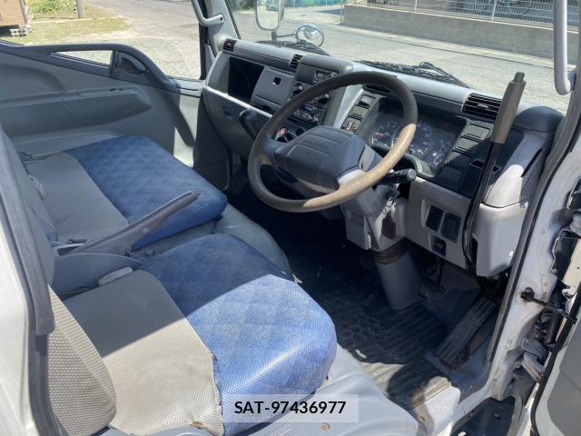 MITSUBISHI FUSO CANTER 2005-05 8344352-2