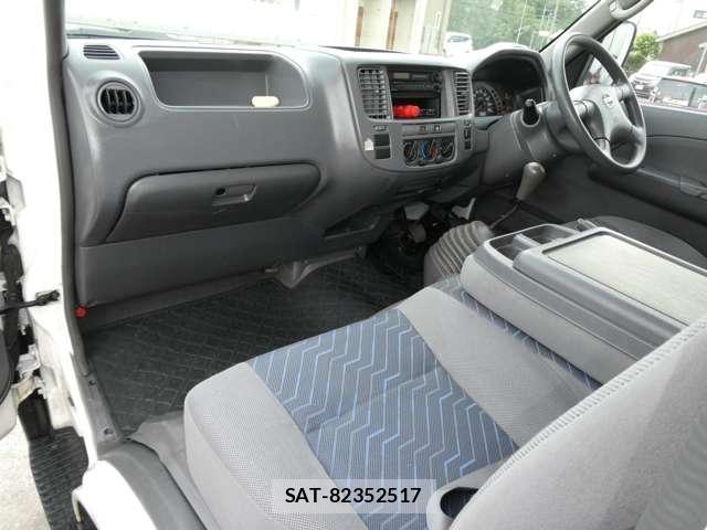 Nissan CARAVAN BUS 2003-03 8343738-14