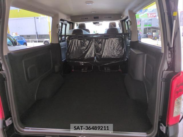Nissan Caravan 2026-07 8343592-15