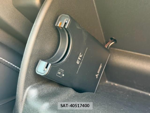 Chevrolet CAMARO 2022-02 8342202-18