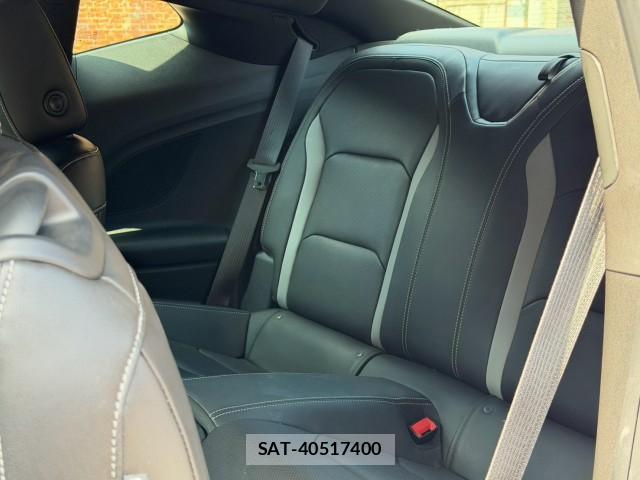Chevrolet CAMARO 2022-02 8342202-9