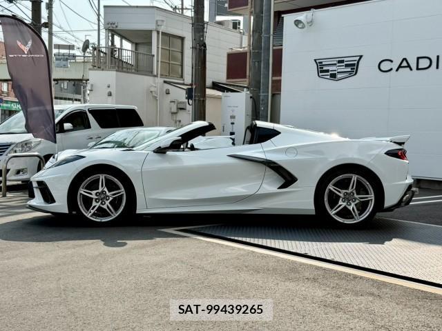 Chevrolet CORVETTE 2025-07 8344110-11
