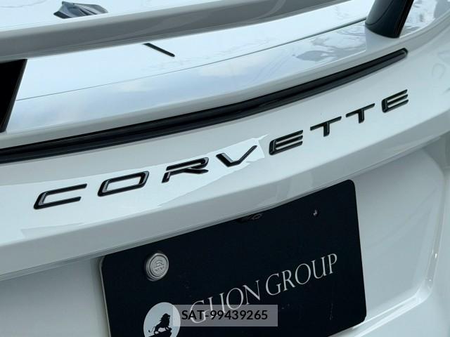 Chevrolet CORVETTE 2025-07 8344110-17