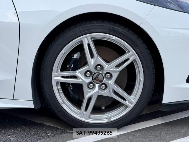 Chevrolet CORVETTE 2025-07 8344110-3