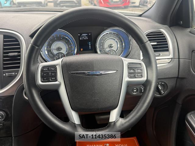 Chrysler 300 2013-07 8343533-17