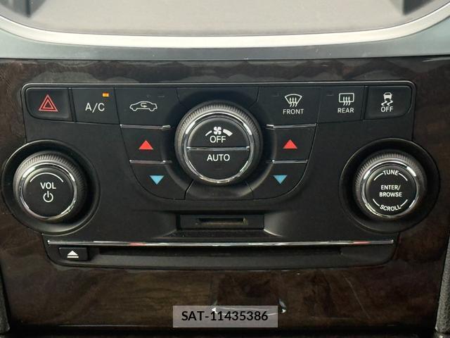 Chrysler 300 2013-07 8343533-19