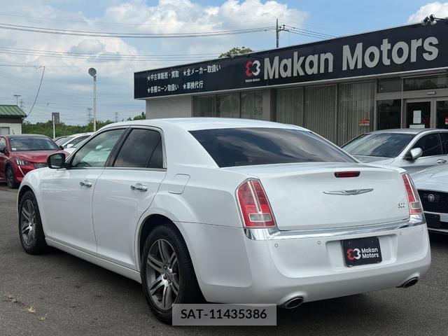 Chrysler 300 2013-07 8343533-9