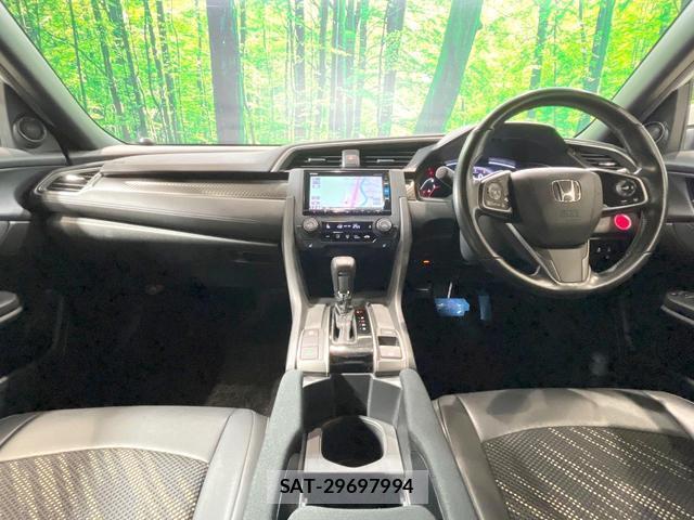 Honda CIVIC 2018-09 8343357-1