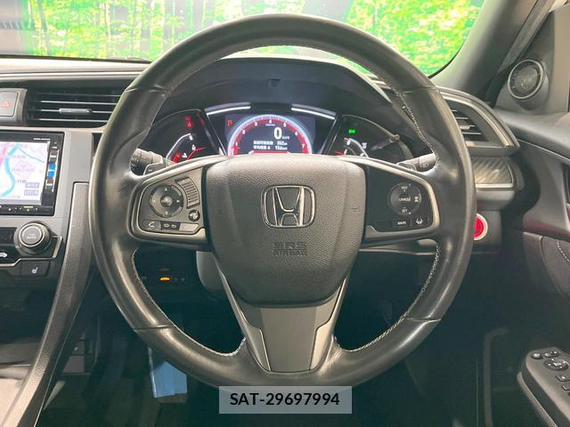 Honda CIVIC 2018-09 8343357-10