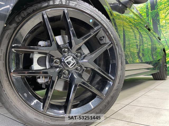 Honda CIVIC 2025-09 8343626-12