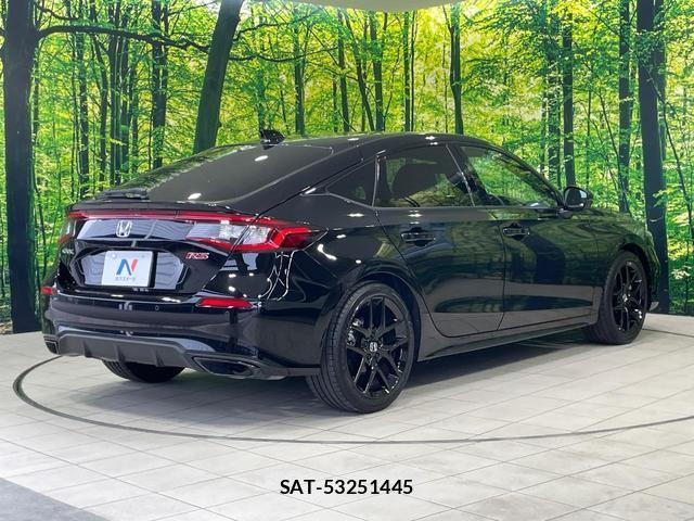 Honda CIVIC 2025-09 8343626-16