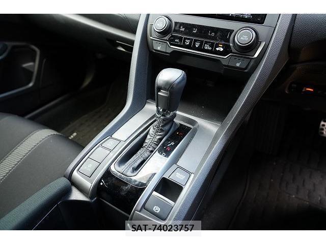 Honda CIVIC 2019-09 8343858-5
