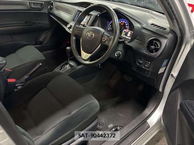 Toyota COROLLA AXIO 2019-07 8342987-3