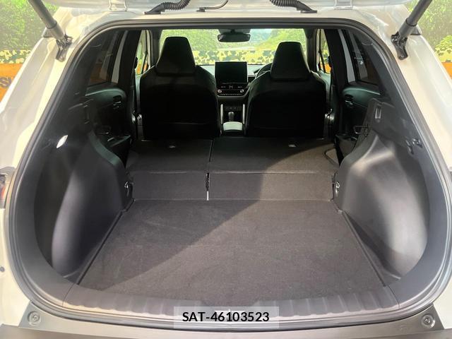 Toyota COROLLA CROSS 2023-12 8343902-9