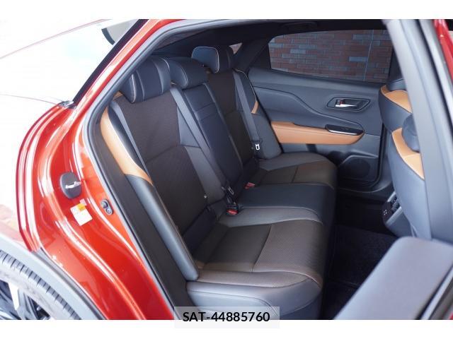 Toyota Crown Crossover 2023-12 8342186-6