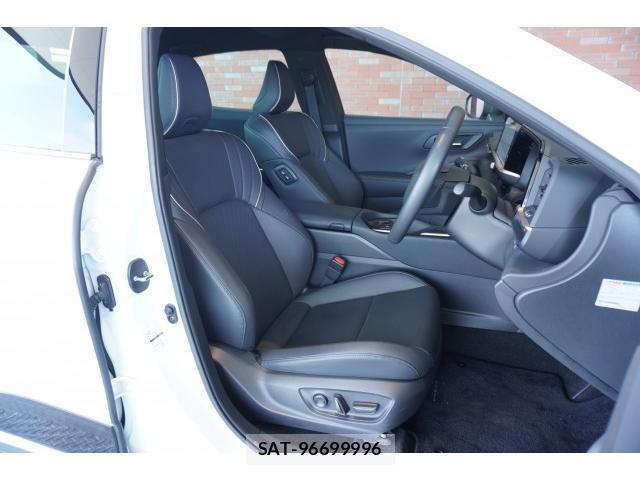 Toyota Crown Crossover 2023-09 8342187-5