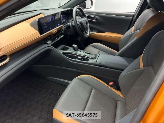 Toyota Crown Crossover 2023-07 8343759-9