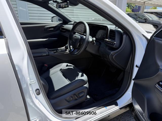 Toyota CROWN ESTATE 2025-03 8342373-15