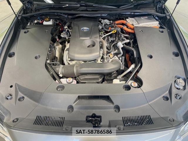 Toyota CROWN HYBRID 2021-09 8342025-17
