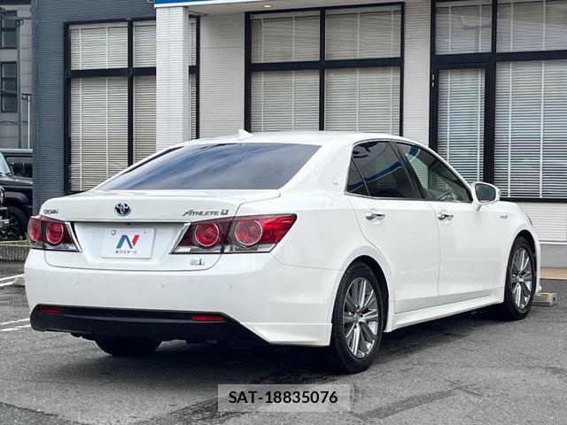 Toyota CROWN HYBRID 2016-02 8342830-16