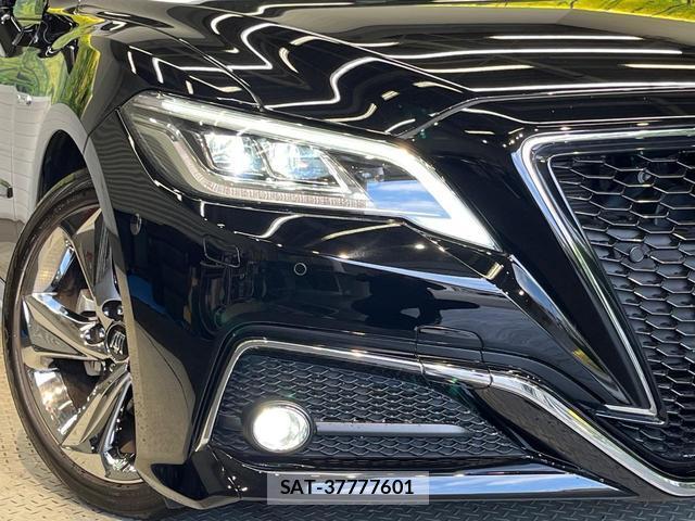 Toyota CROWN HYBRID 2018-09 8342831-12