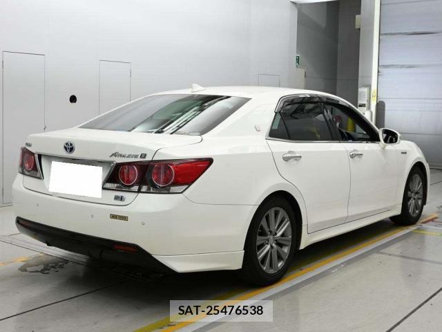 Toyota CROWN HYBRID 2017-12 8343676-2