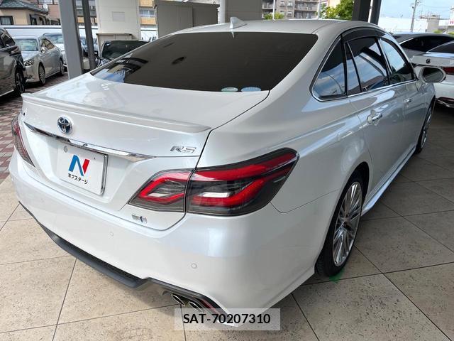 Toyota CROWN HYBRID 2021-01 8343846-13