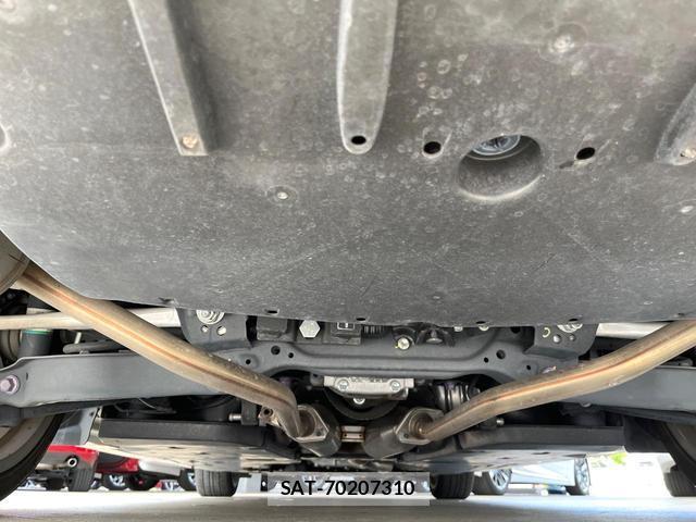 Toyota CROWN HYBRID 2021-01 8343846-17