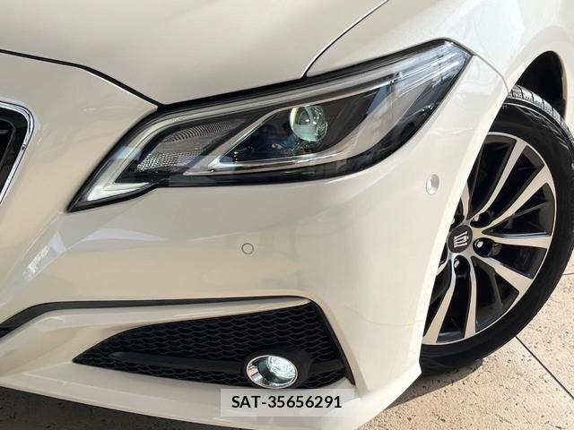 Toyota CROWN HYBRID 2020-07 8343847-11