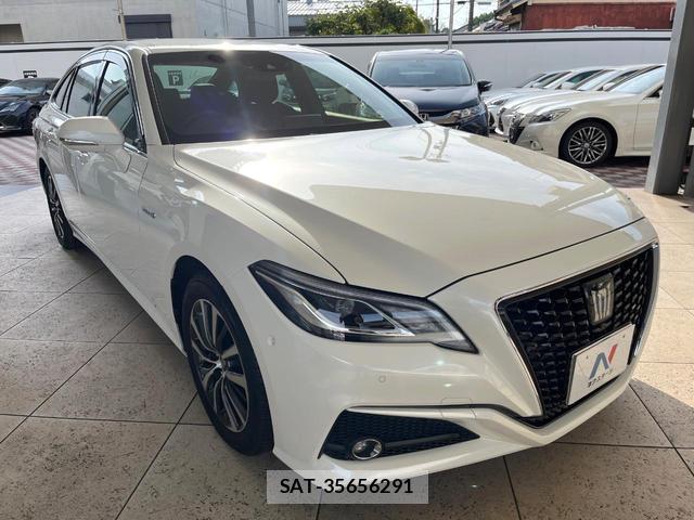 Toyota CROWN HYBRID 2020-07 8343847-15