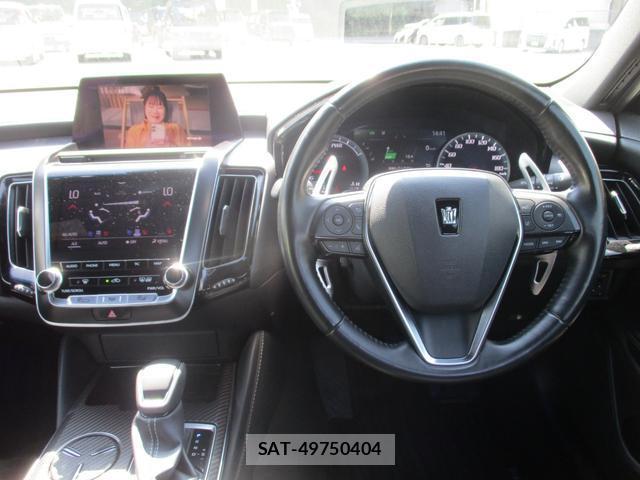 Toyota CROWN HYBRID 2019-11 8344234-18