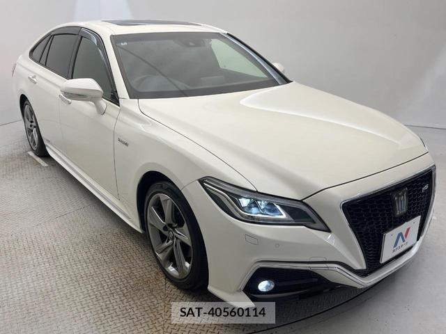 Toyota CROWN HYBRID 2018-12 8344289-15