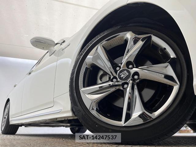 Toyota CROWN HYBRID 2018-10 8344291-13