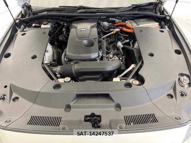 Toyota CROWN HYBRID 2018-10 8344291-19