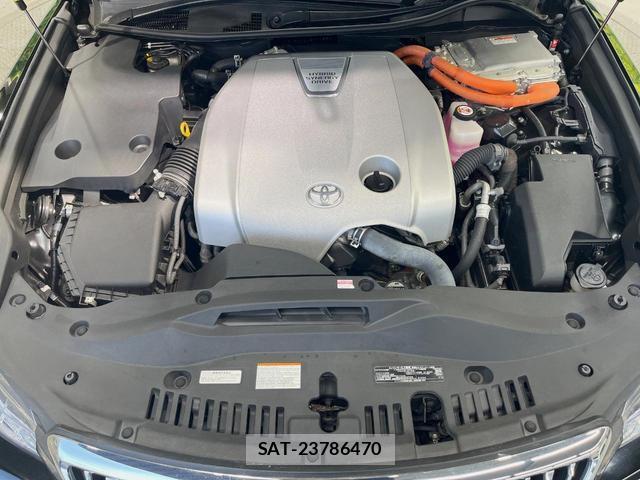 Toyota CROWN MAJESTA 2016-08 8342023-17