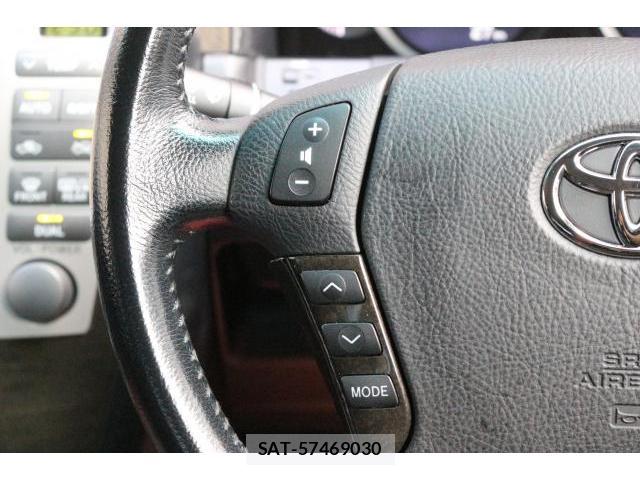 Toyota CROWN MAJESTA 2005-04 8342383-15