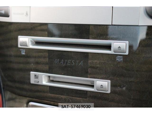 Toyota CROWN MAJESTA 2005-04 8342383-17